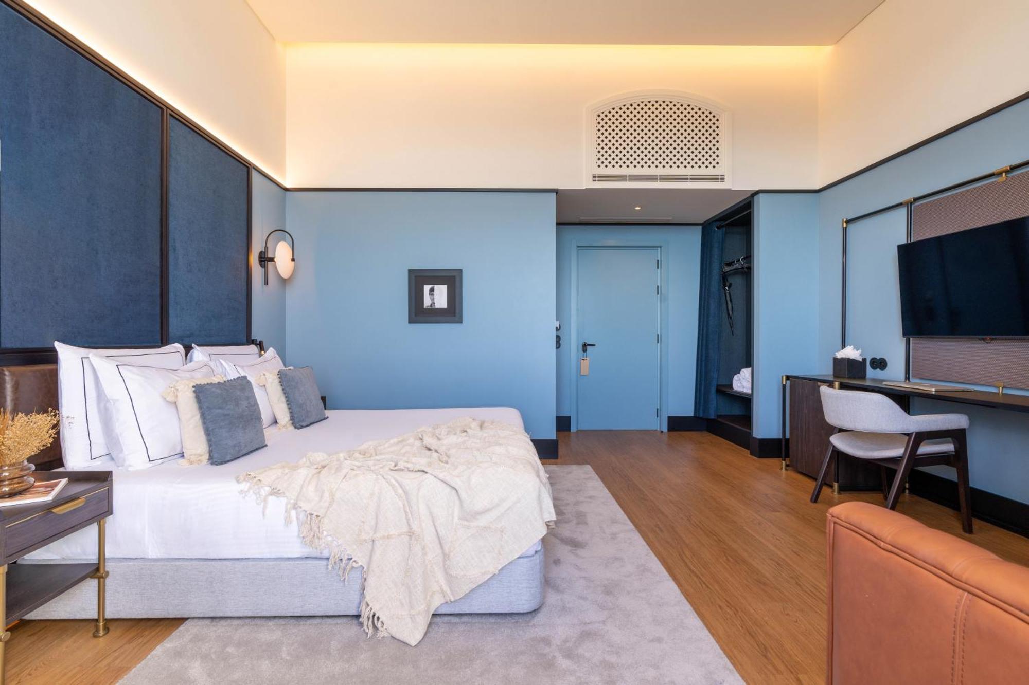 The Editory Riverside Hotel, An Historic Hotel Lisbon Exterior photo Deluxe Room